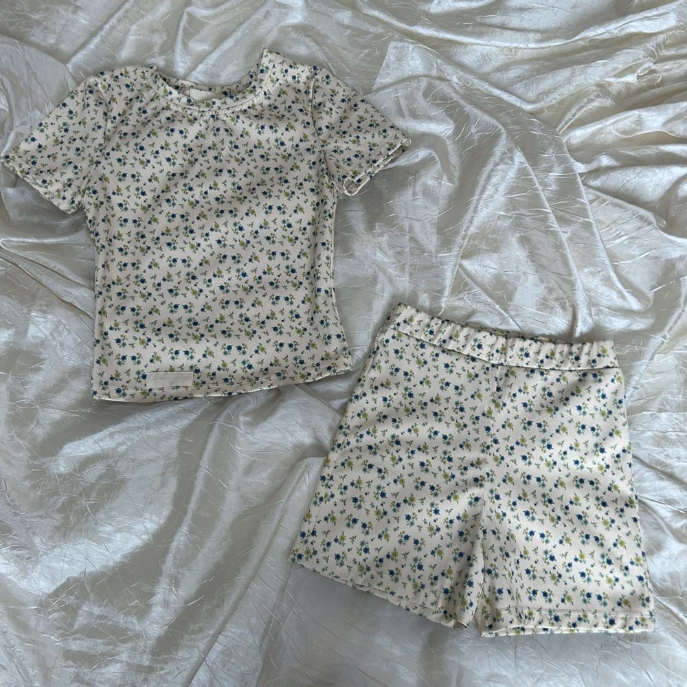 MYMUMMADEIT MORNING GLORY RECYCLED CREW TEE & SHORTS SET